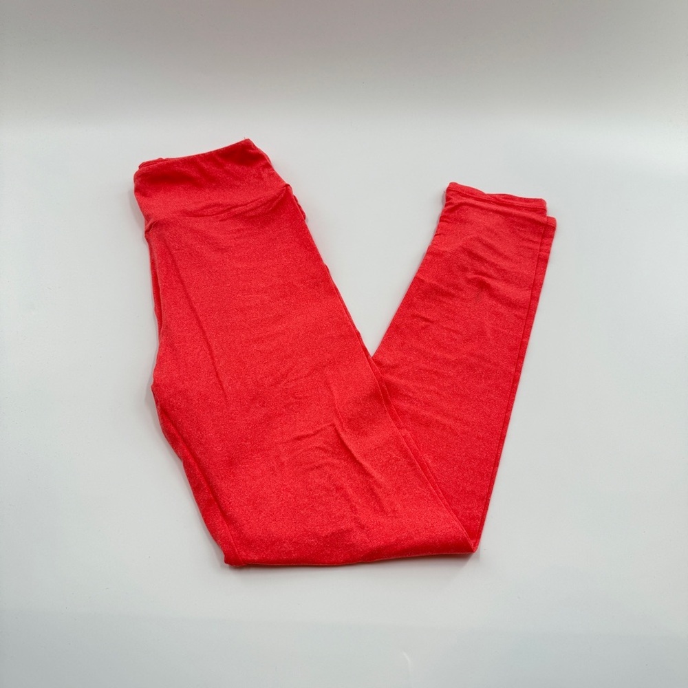 LuLaRoe One Size (OS) Leggings – Buttery Soft Stretchy Printed Leggings